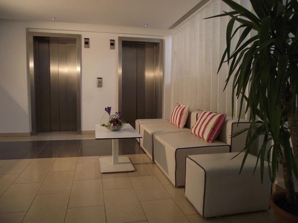 Hotel Favorit Venus Bagian luar foto